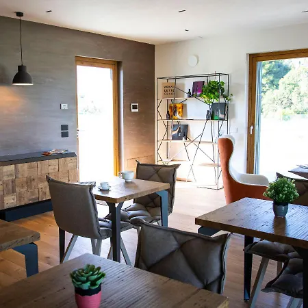 Bed & Breakfast Agri-relais Ventisettegradi Montemarciano